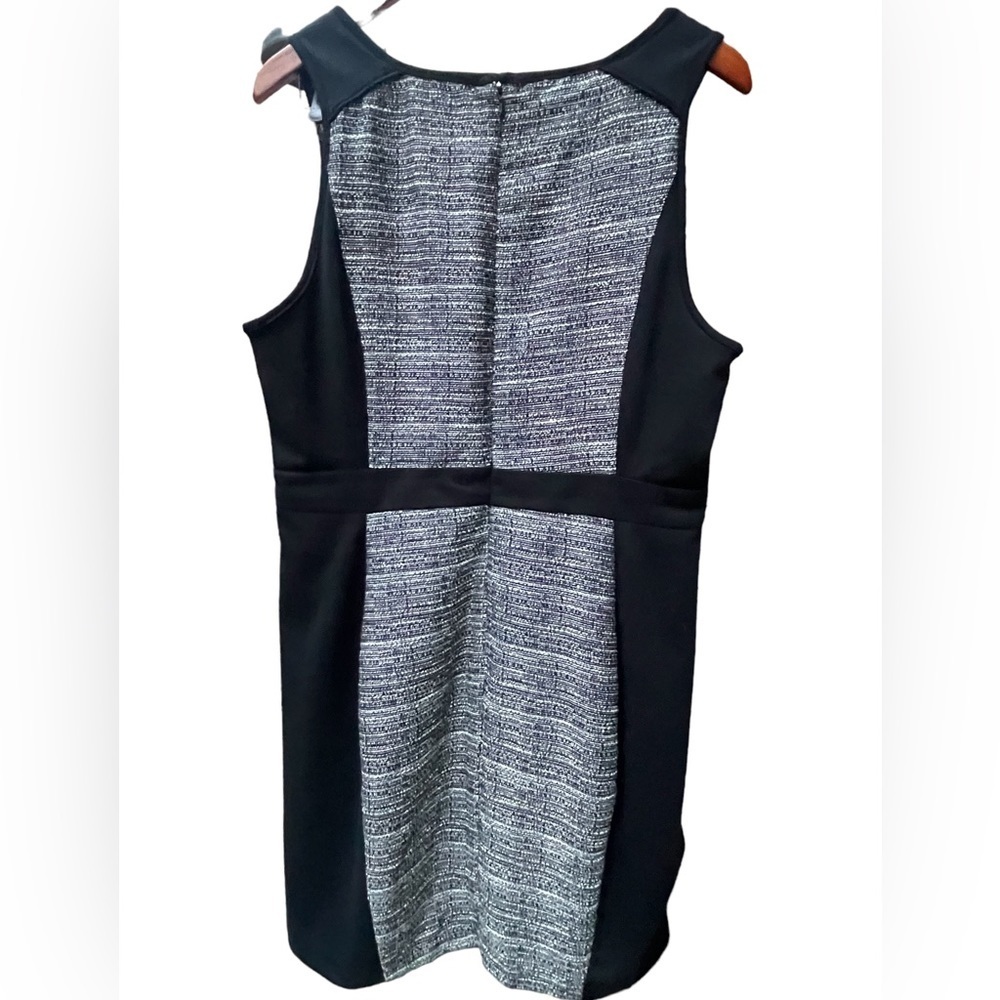 🔥🖤NWT ELLE black & white dress size 16 with shaping silhouette. Flattering! - Picture 2 of 8